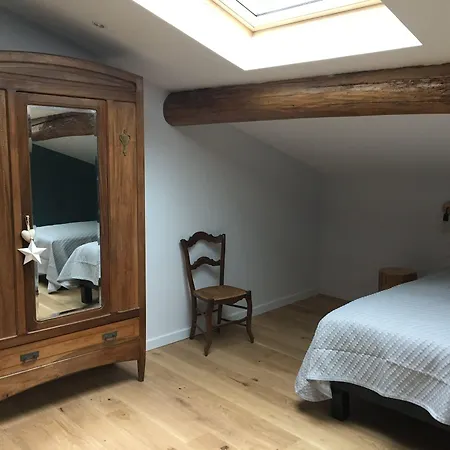 Nocleg ze śniadaniem La Garoffe 3*